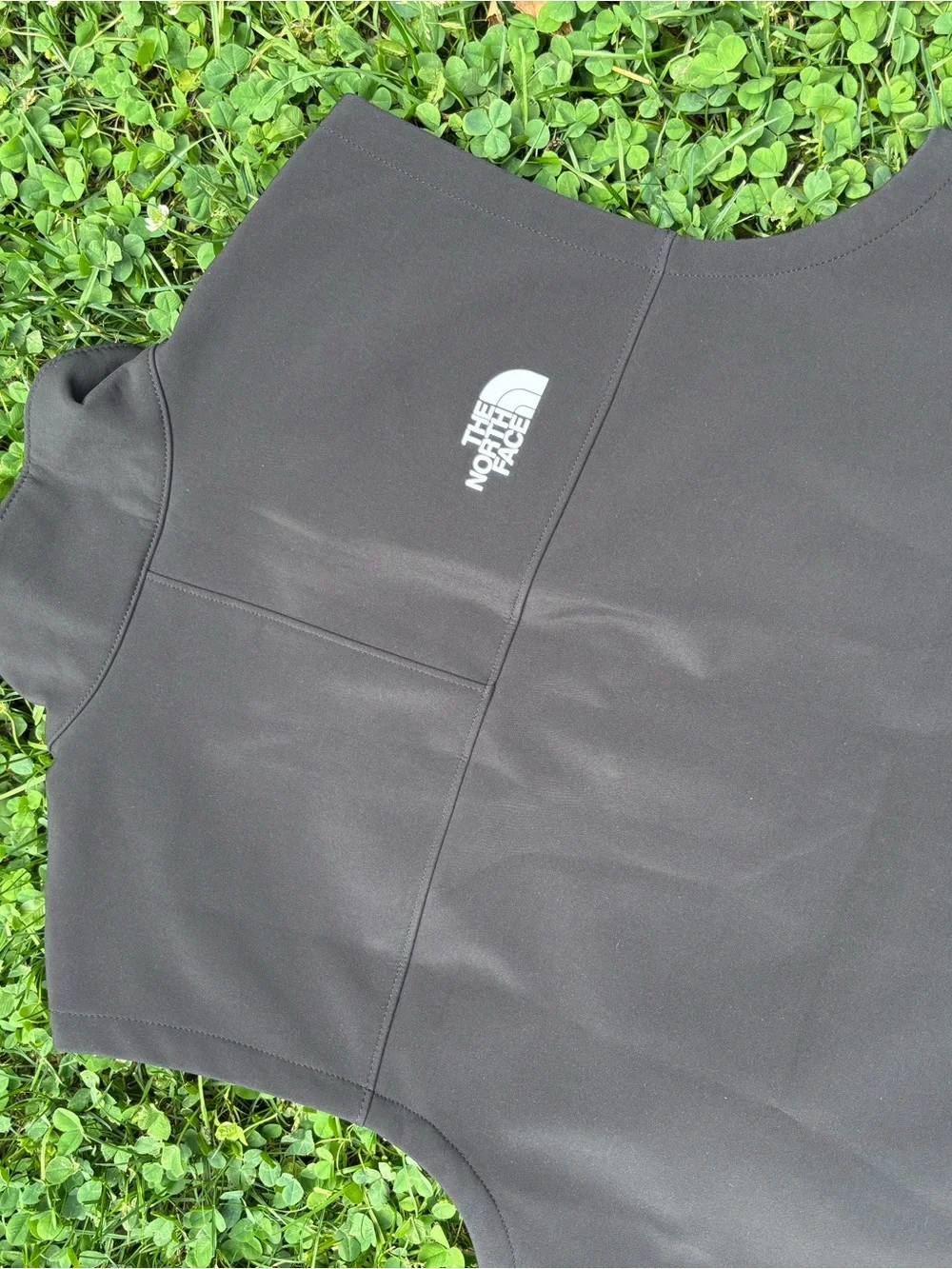 The North Face Men’s Black WindWall Softshell Vest